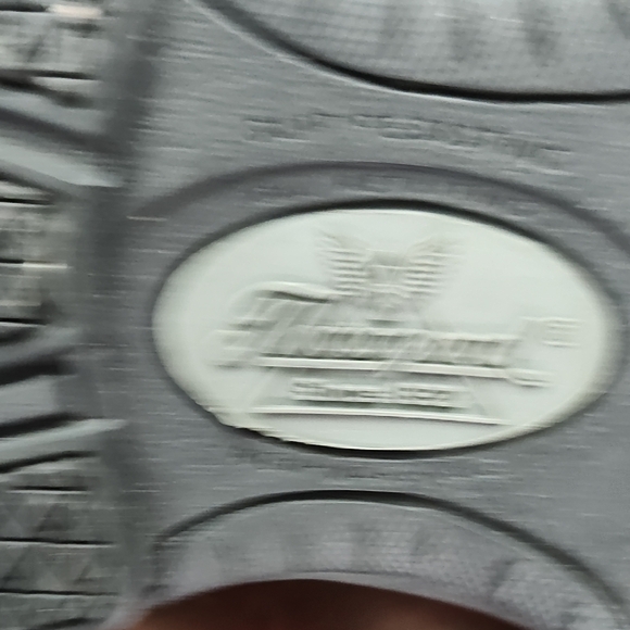 Thorogood Athletic Slip Resisting Black Slip-On Shoes T - Picture 10 of 11